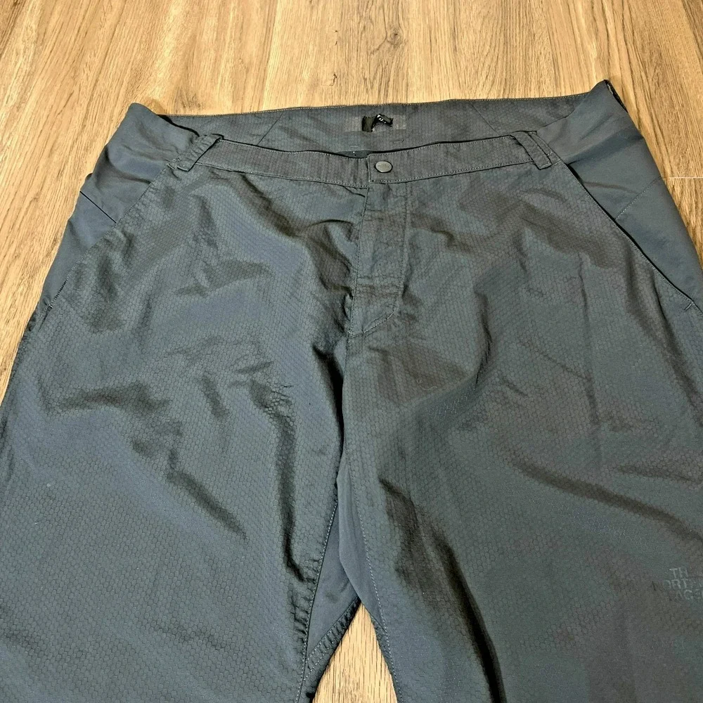The North Face Performance Blazer Pants Gray Lightweight Stretch Outdoor Hiking